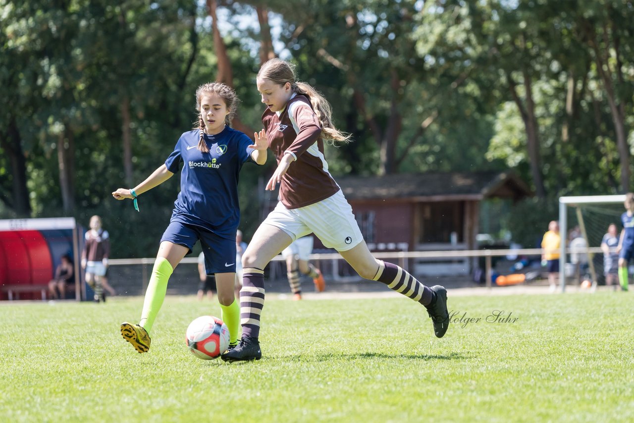 Bild 561 - Loewinnen Cup